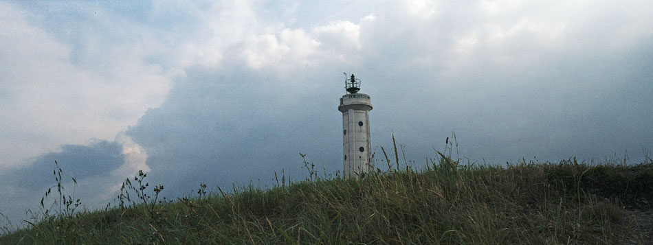 Mardi 21 août 2007 (3), la baie de Somme. Le phare du Hourdel.