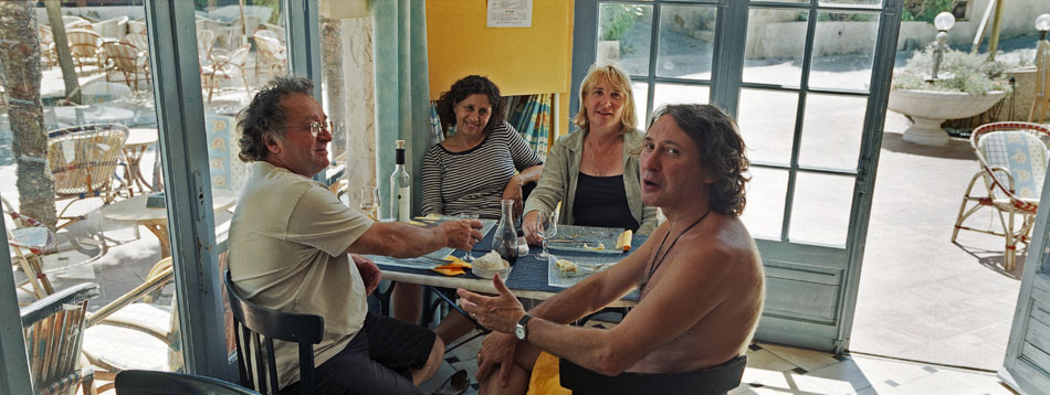Samedi 11 août 2007, pause déjeuner à la Pomme d'Adam, au village d'Héliopolis, île du Levant.