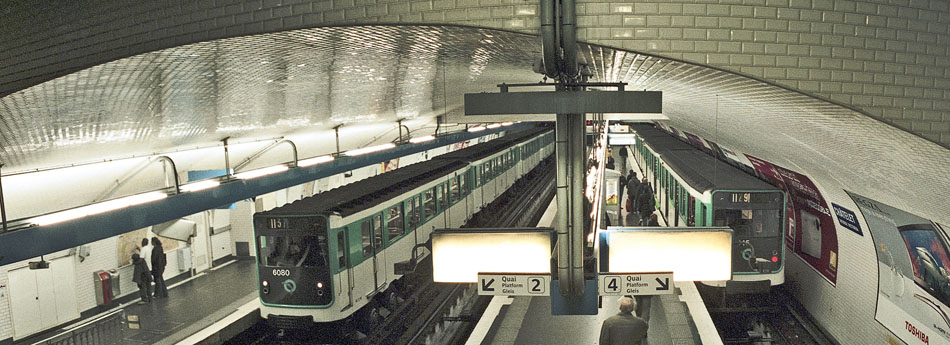 Mardi 30 janvier 2007, station Châtelet, terminus de la ligne 11 du métro, à Paris.