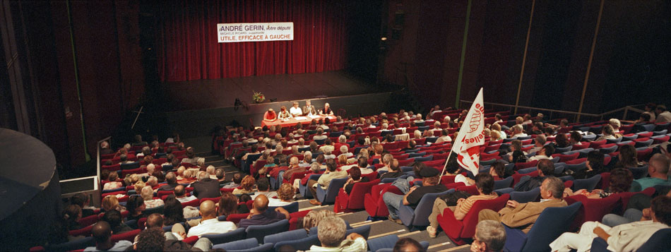 Mercredi 6 juin 2007, meeting avec André Gerin, à la Maison du peuple de Vénissieux.