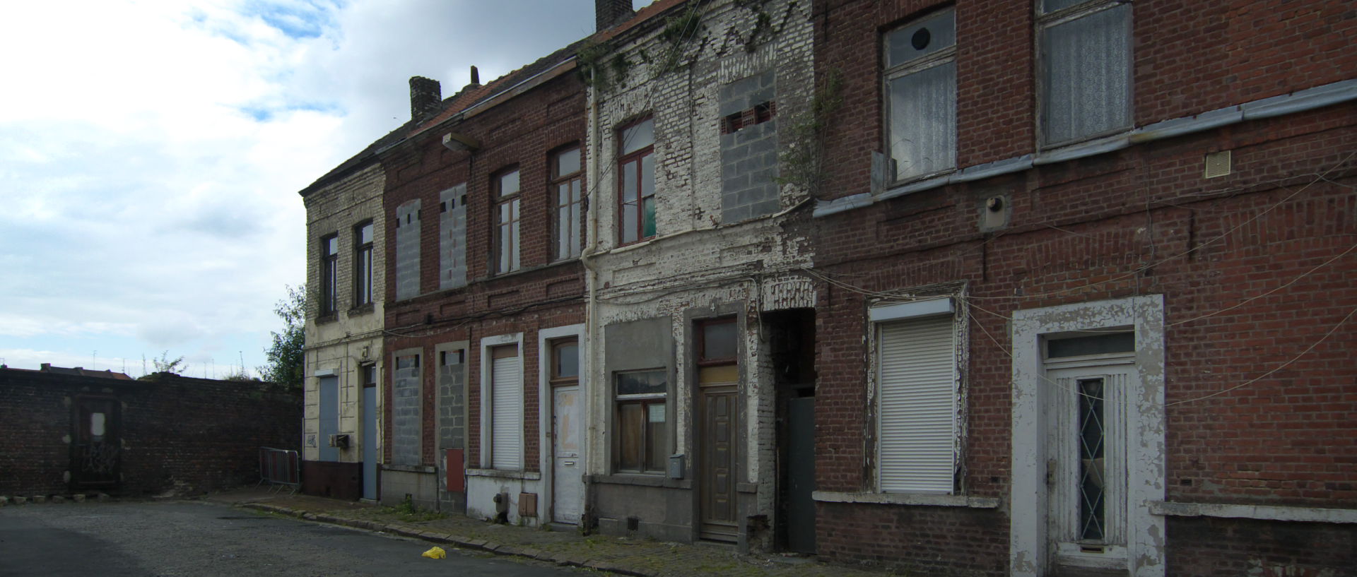 Photo de paysage urbain, Roubaix, rue Isabeau-de-Roubaix.