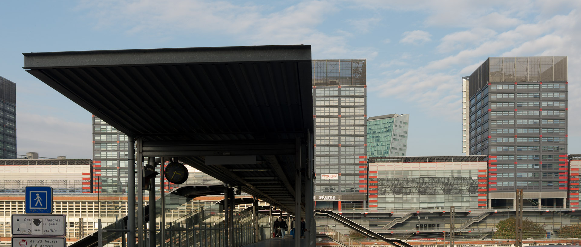 Passerelle de la gare de Lille Flandres.