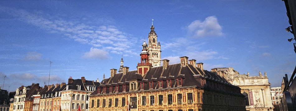 Vendredi 16 novembre 2007, place du Général-de-Gaulle, à Lille.