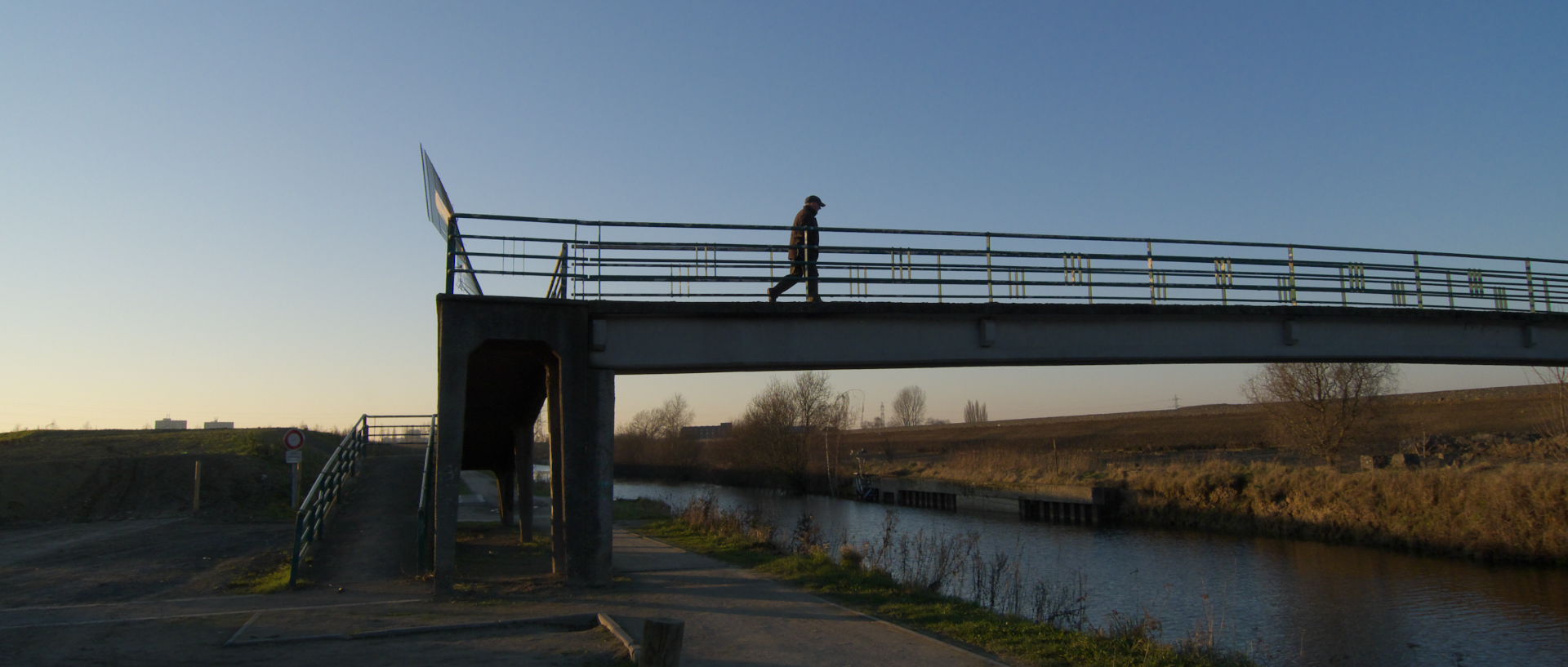 Vendredi 26 décembre 2008, quai de Grimonpont, sur le canal de Roubaix.