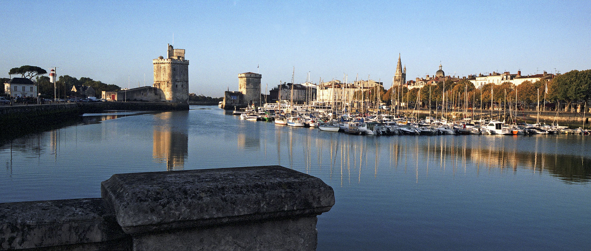 Jeudi 9 octobre 2008, le port de La Rochelle.