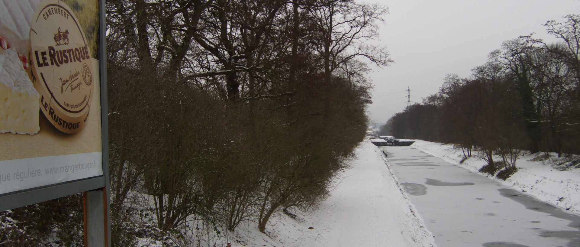 Photo du canal de Roubaix sous la neige, Wasquehal.