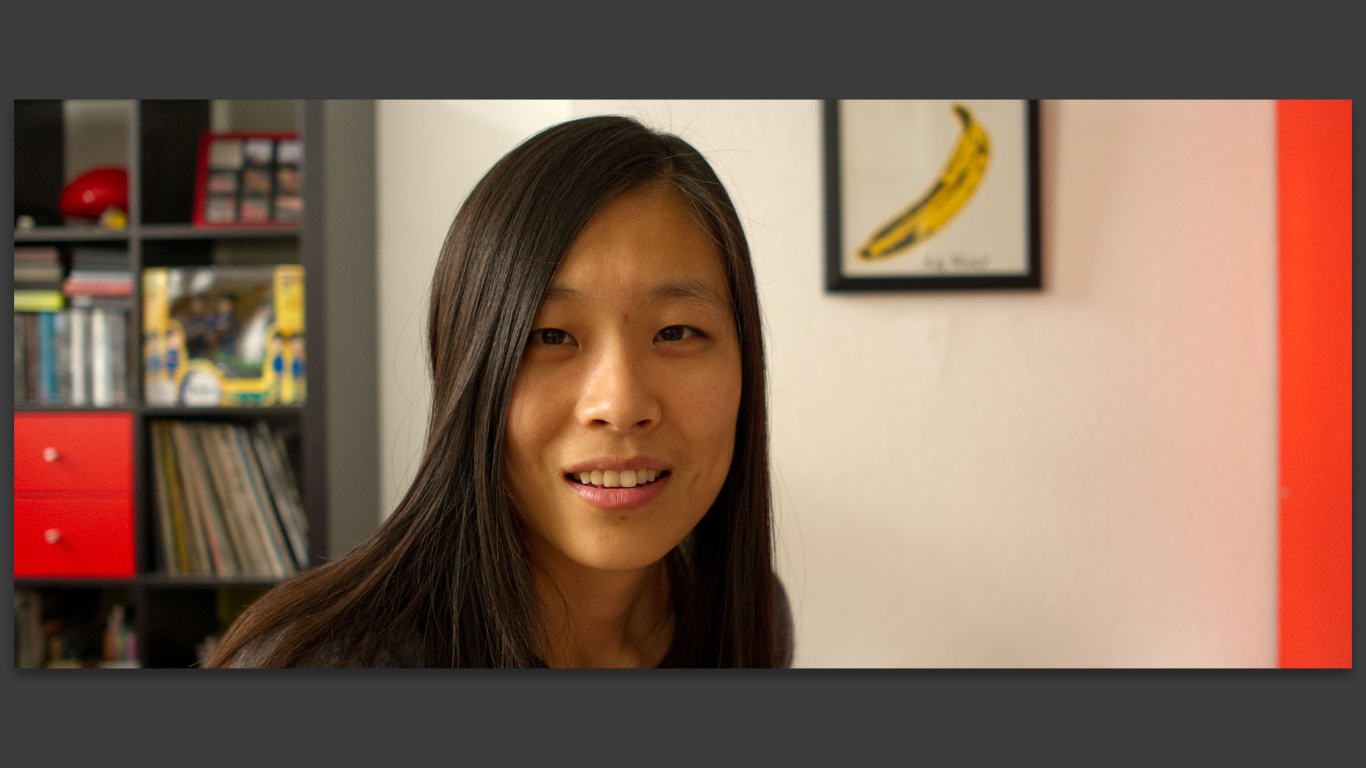 Haowei Wang, artiste chinoise, dans son appartement à Lille.