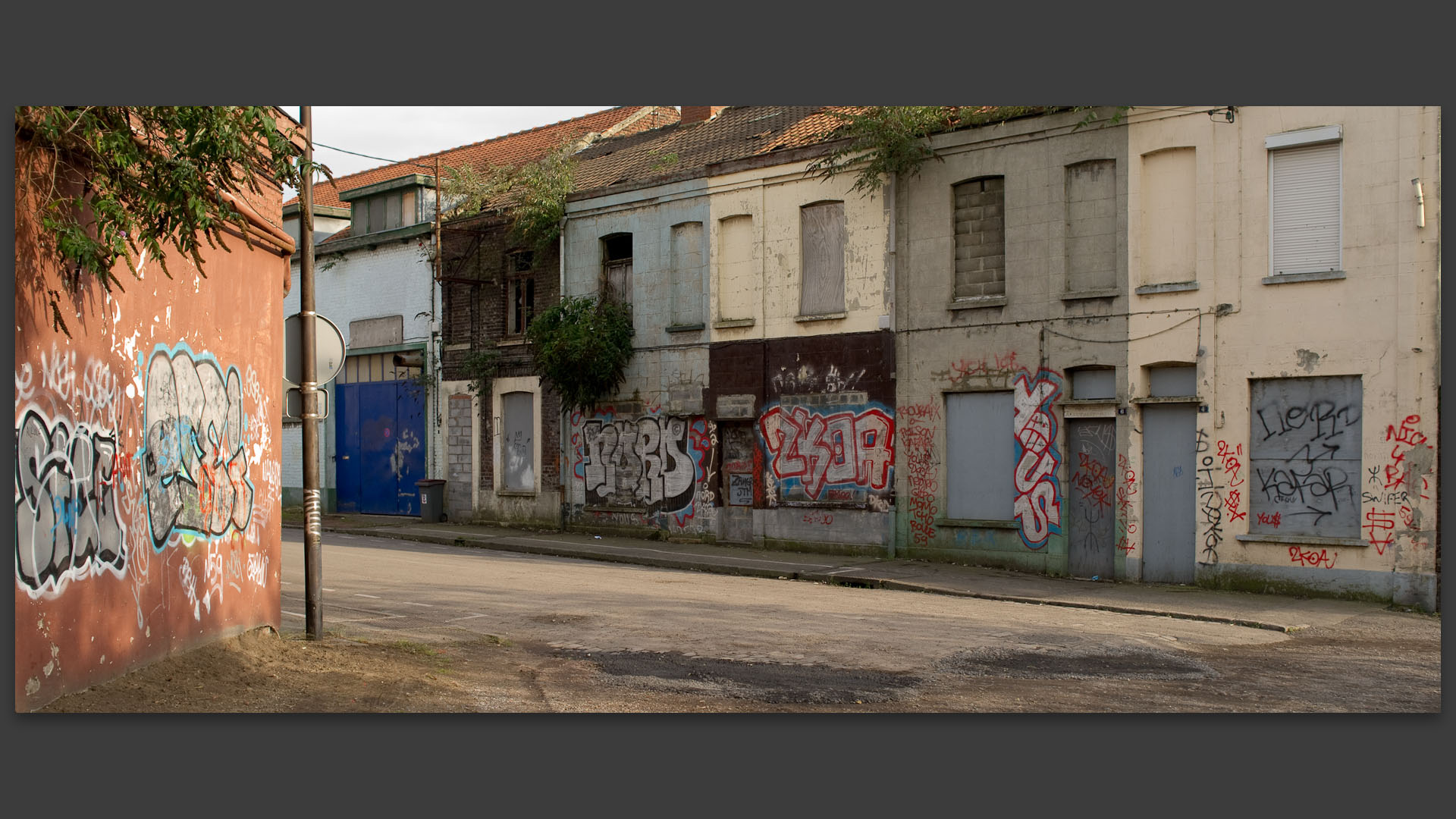 Maisons abandonnées, rue de Philippeville, à Roubaix.