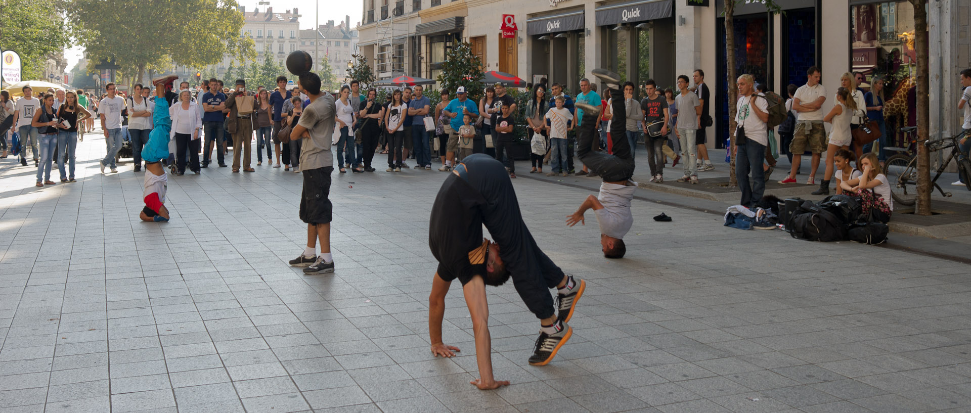 Hip hop, rue de la République, à Lyon.