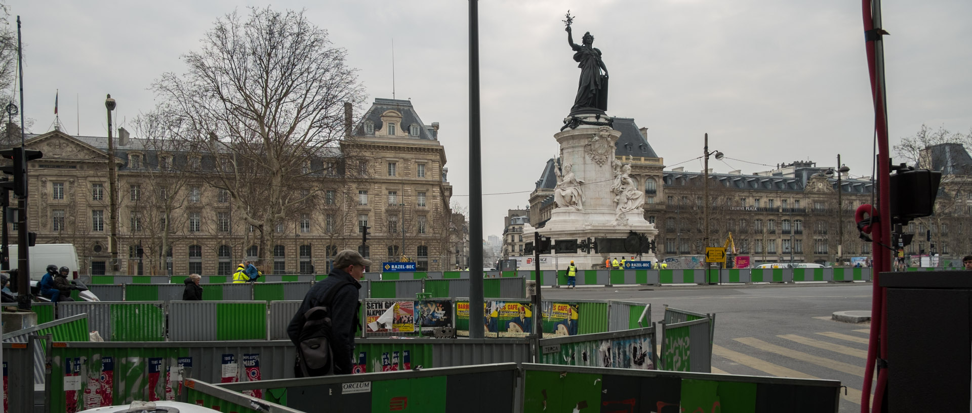 La place de la République en rénovation, à Paris.