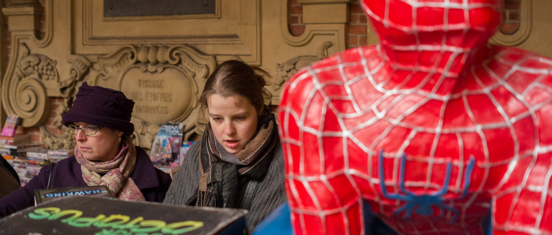 L'univers de Spiderman, vieille bourse, à Lille.