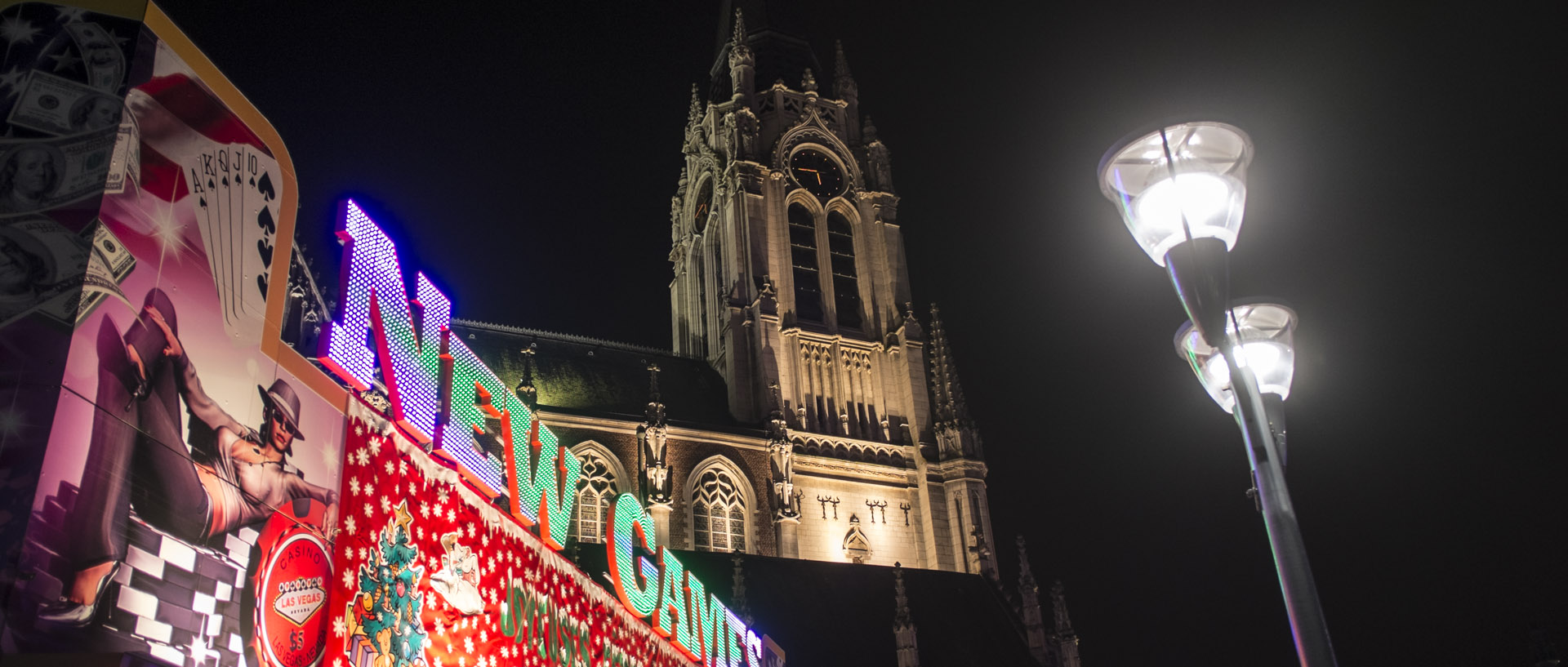 Lundi 15 décembre 2014, 17:45, place de la République, Tourcoing